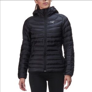 Arc’teryx Cerium LT hooded jacket size XS
